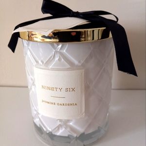 Jasmine Gardenia Scented 2 wick 16.2oz Candle